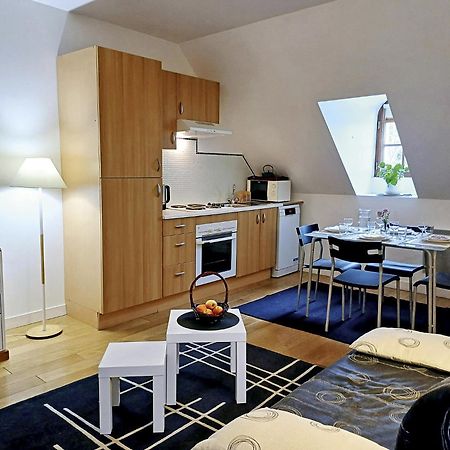 Le Jardin Des Lys - Chambre D'Hote Ou Appartement La Roche-Posay Phòng bức ảnh